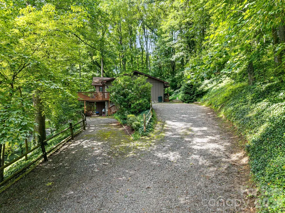 25 Anne Street Lake Junaluska, NC 28745