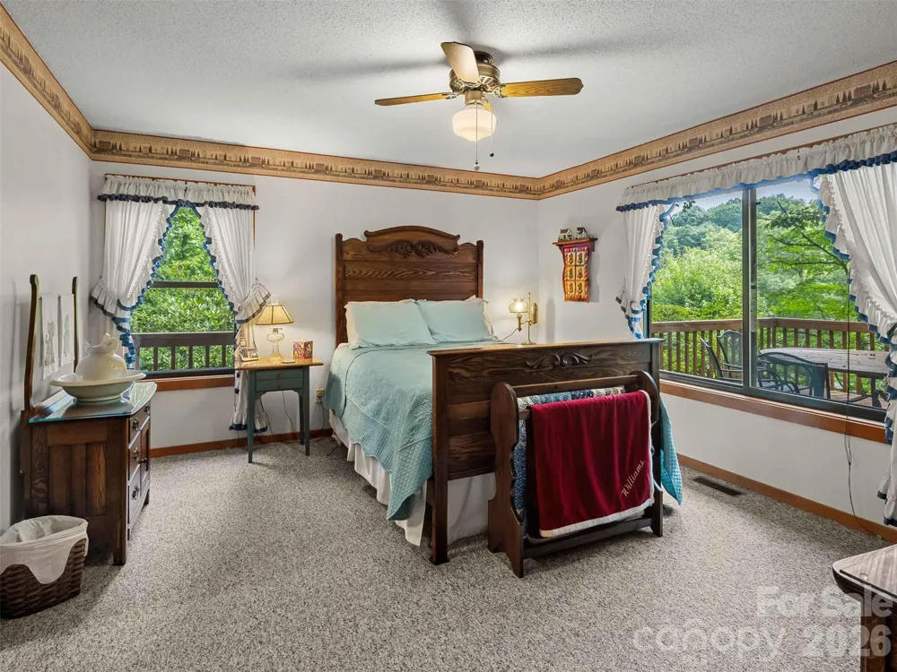 25 Anne Street Lake Junaluska, NC 28745
