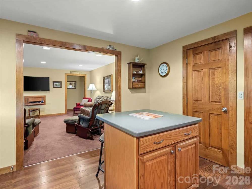 25 Anne Street Lake Junaluska, NC 28745