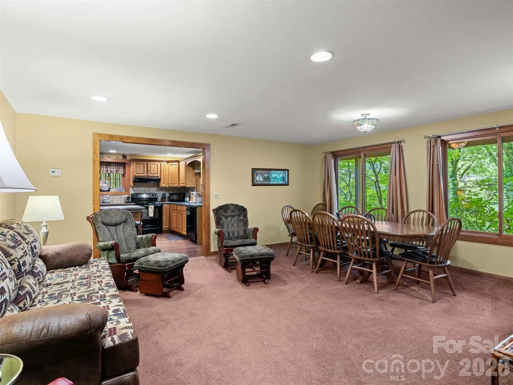 25 Anne Street Lake Junaluska, NC 28745