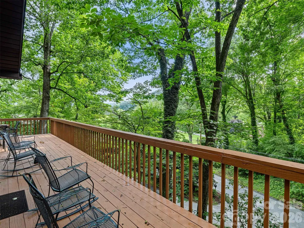 25 Anne Street Lake Junaluska, NC 28745