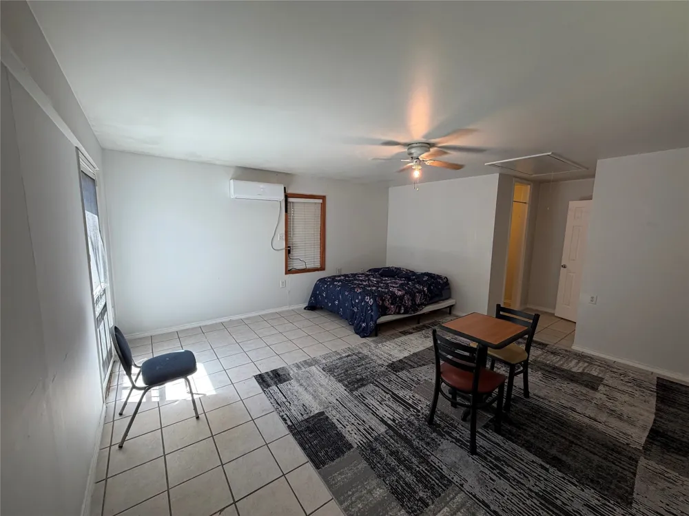 801 Midcreek Drive #B Euless, TX 76039