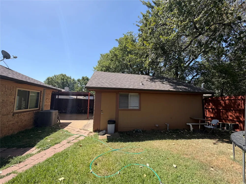 801 Midcreek Drive #B Euless, TX 76039