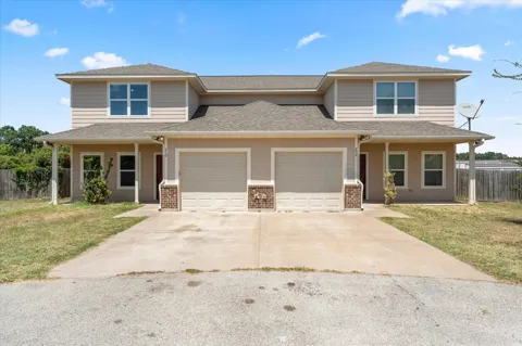 210 Lasso Circle