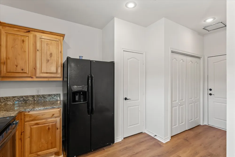 210 Lasso Circle Mabank, TX 75143