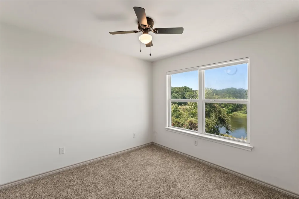 210 Lasso Circle Mabank, TX 75143