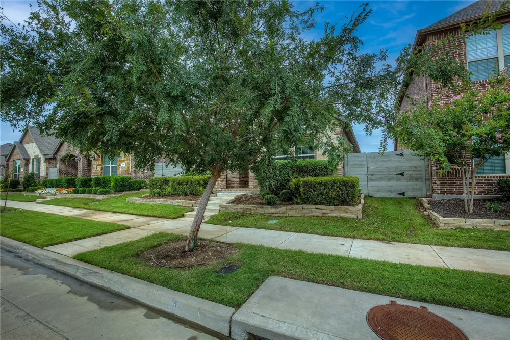 820 10th Street Argyle, TX 76226