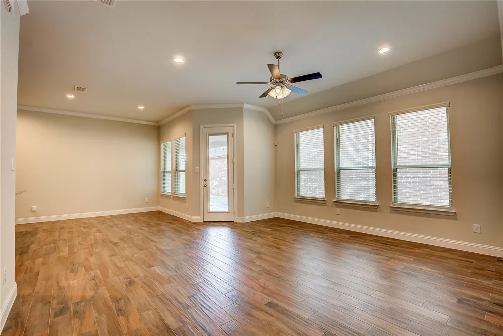 820 10th Street Argyle, TX 76226