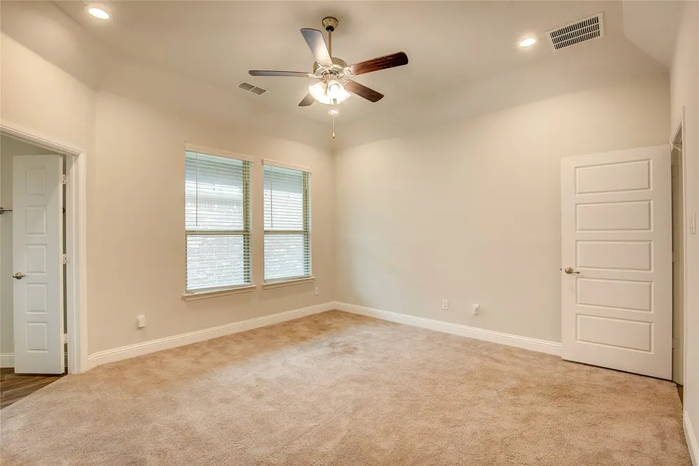 820 10th Street Argyle, TX 76226