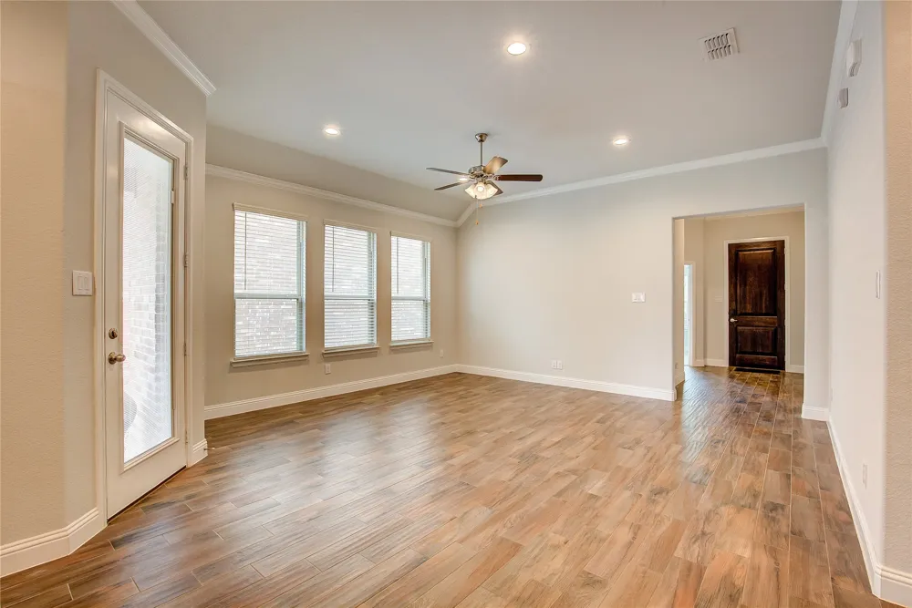 820 10th Street Argyle, TX 76226