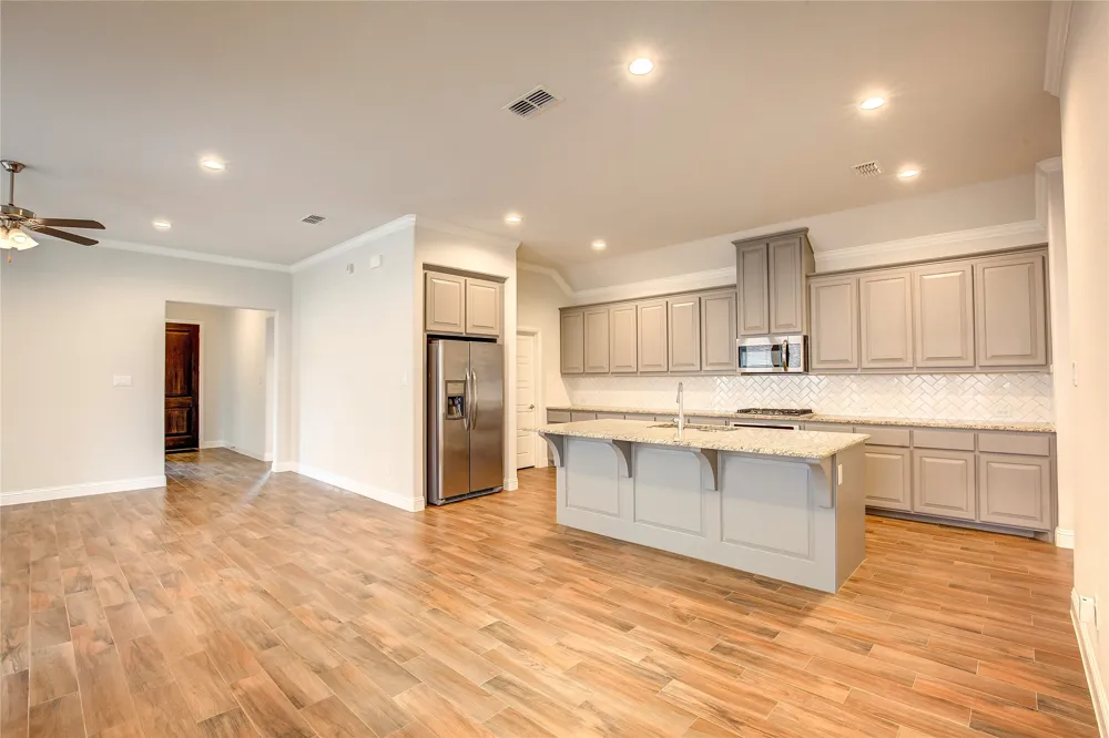 820 10th Street Argyle, TX 76226