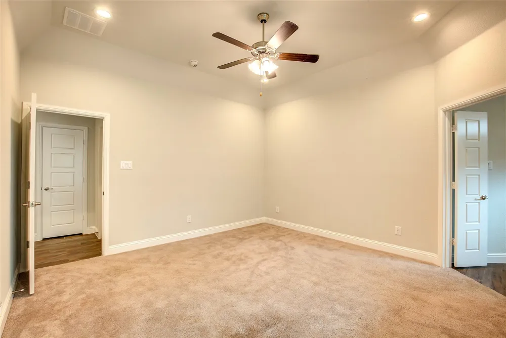 820 10th Street Argyle, TX 76226