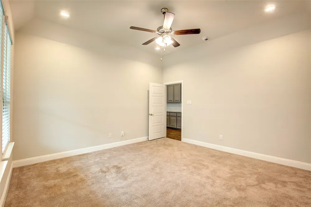 820 10th Street Argyle, TX 76226