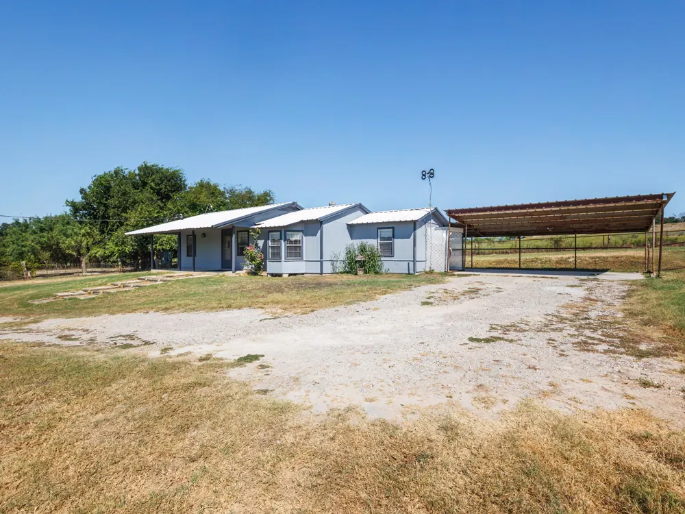 3821 Fm 590 S Zephyr, TX 76890