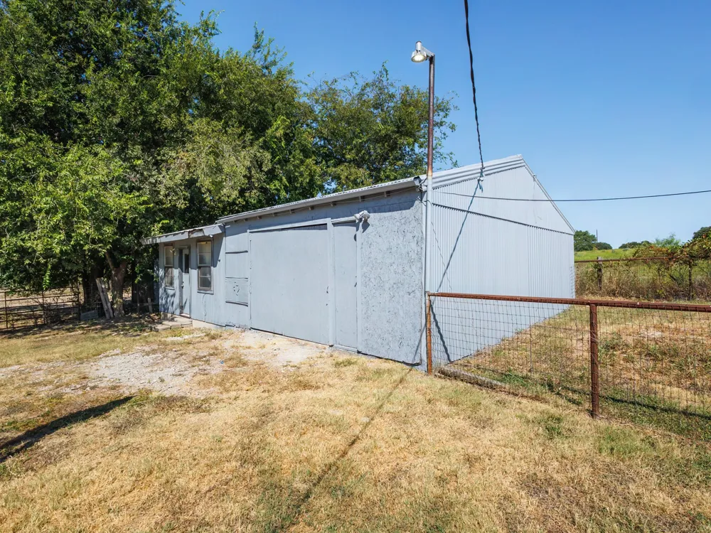 3821 Fm 590 S Zephyr, TX 76890