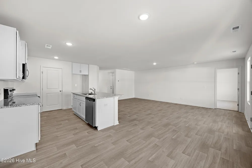 861 Parkway Drive #214 Boiling Spring Lakes, NC 28461
