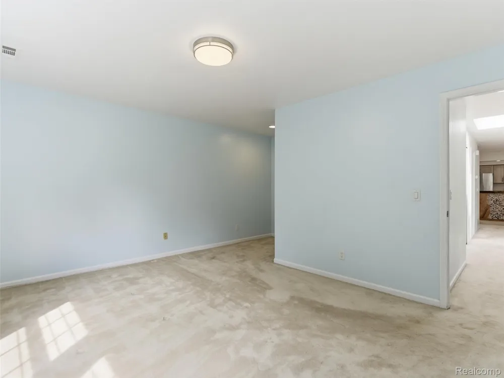 6605 Firestone Court West Bloomfield Charter Township, MI 48322