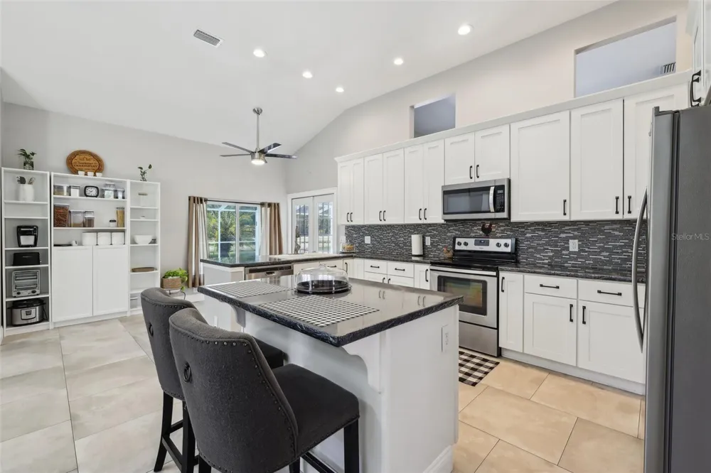 954 COBBLESTONE LANE Tarpon Springs, FL 34688