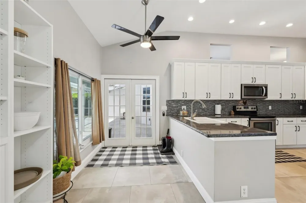 954 COBBLESTONE LANE Tarpon Springs, FL 34688