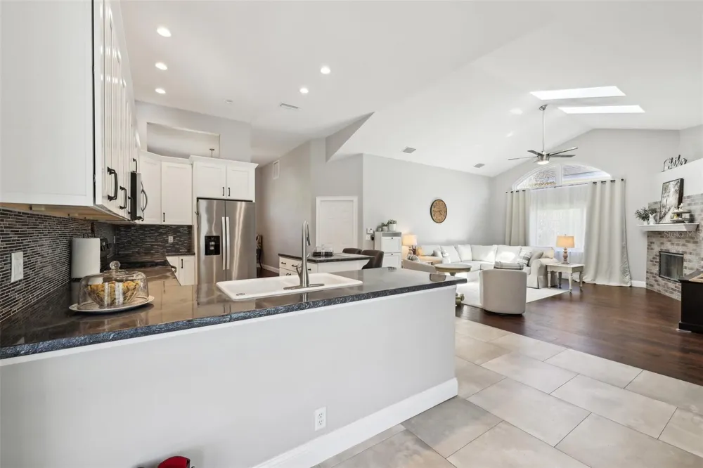 954 COBBLESTONE LANE Tarpon Springs, FL 34688