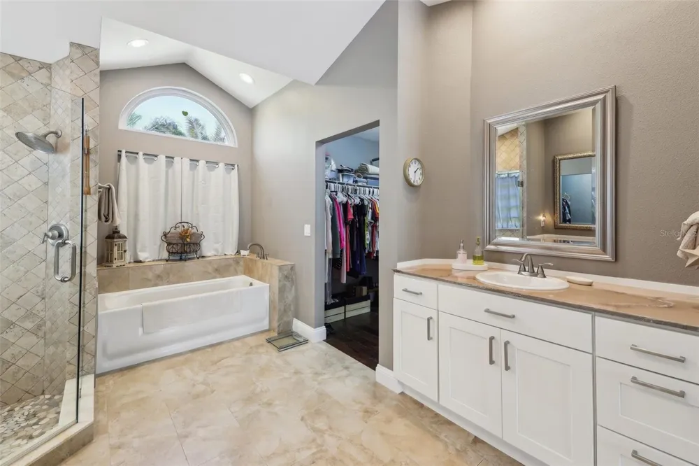 954 COBBLESTONE LANE Tarpon Springs, FL 34688