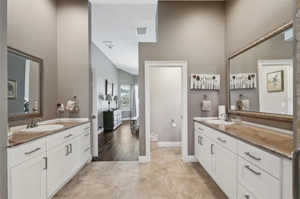 954 COBBLESTONE LANE Tarpon Springs, FL 34688