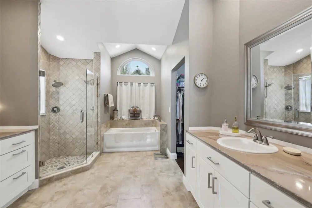 954 COBBLESTONE LANE Tarpon Springs, FL 34688