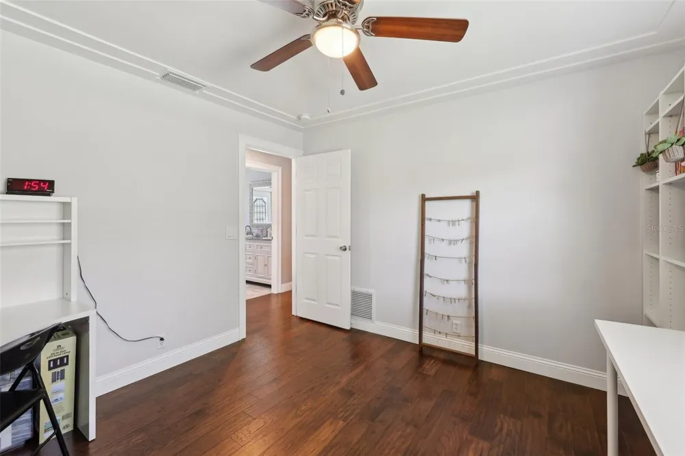 954 COBBLESTONE LANE Tarpon Springs, FL 34688