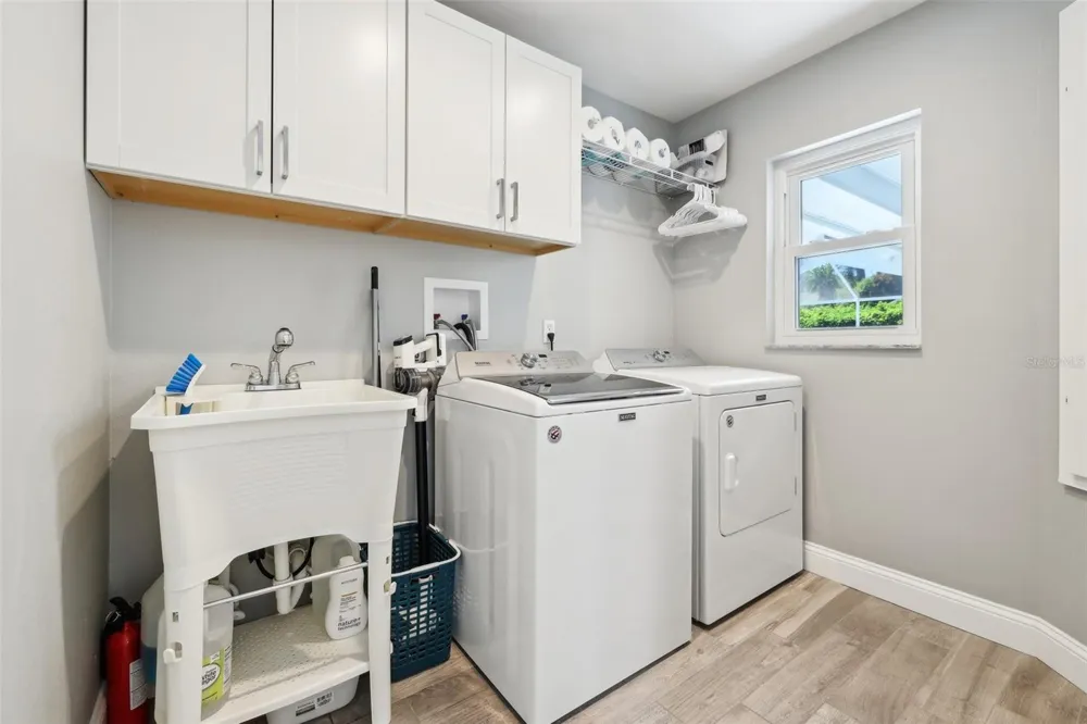 954 COBBLESTONE LANE Tarpon Springs, FL 34688