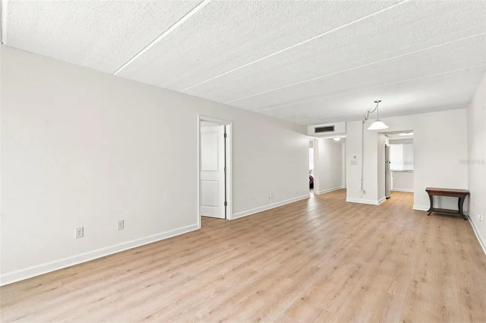 4435 1ST STREET NE #110 St Petersburg, FL 33703