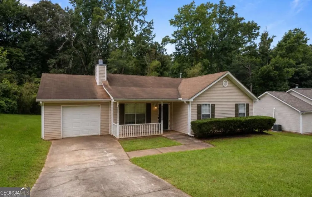8 Priscilla DR Grantville, GA 30220