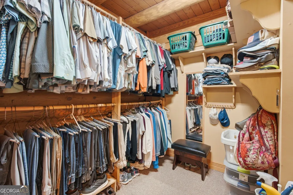 302 Bumpy TRL Dawsonville, GA 30534