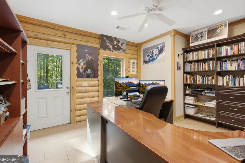 302 Bumpy TRL Dawsonville, GA 30534