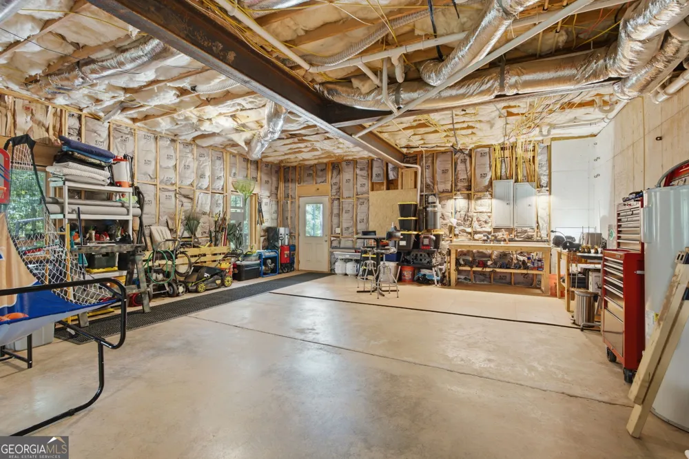302 Bumpy TRL Dawsonville, GA 30534