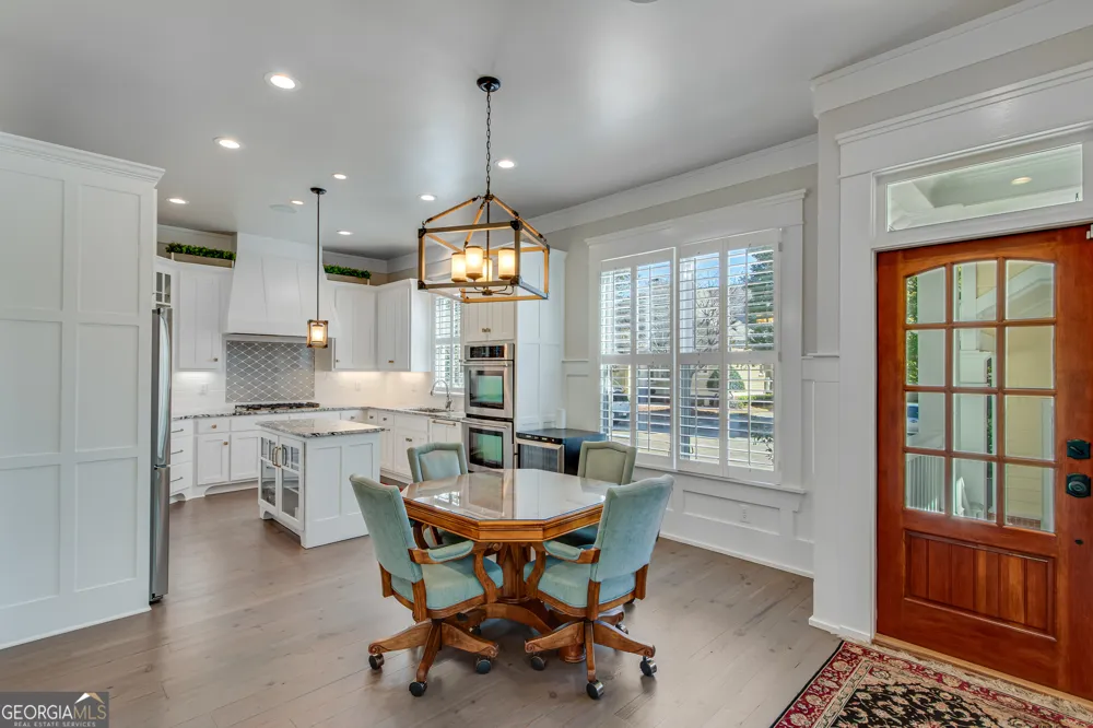 837 Commons PARK Statham, GA 30666