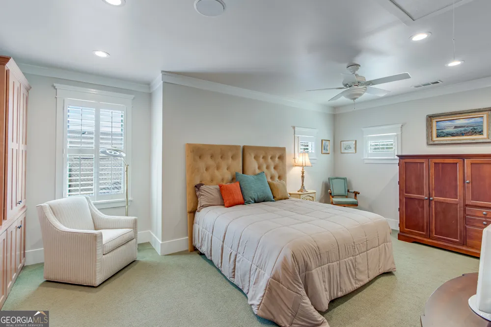 837 Commons PARK Statham, GA 30666