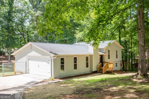 240 Hearthstone Drive W