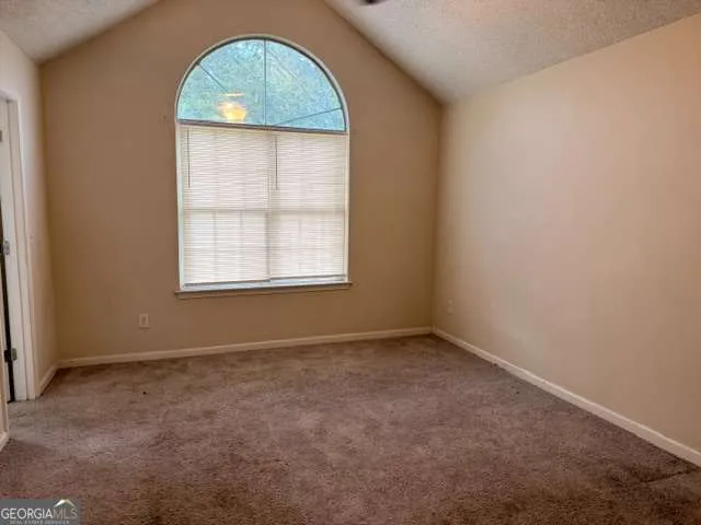 4099 WARD LAKE TRL Ellenwood, GA 30294