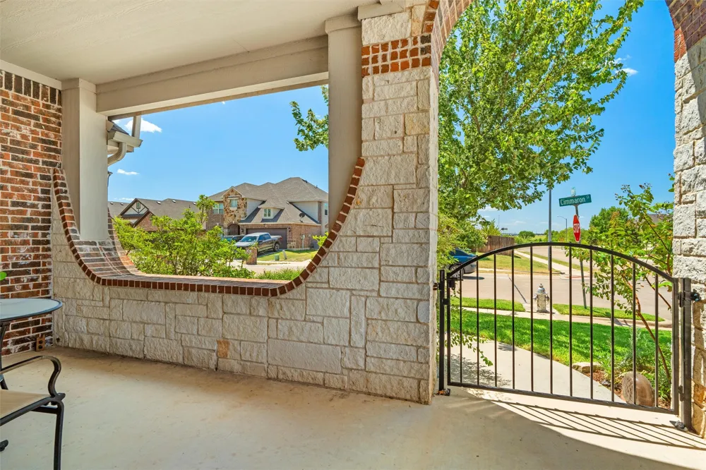116 Cimmaron Court Alvarado, TX 76009