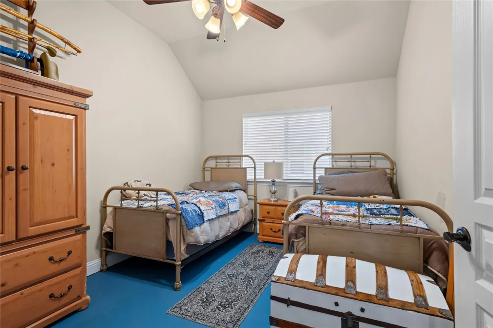 116 Cimmaron Court Alvarado, TX 76009