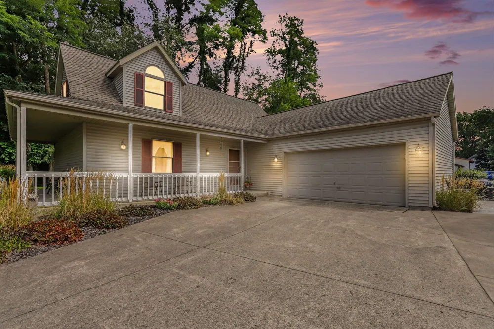 56695 Chippewa Drive Three Rivers, MI 49093