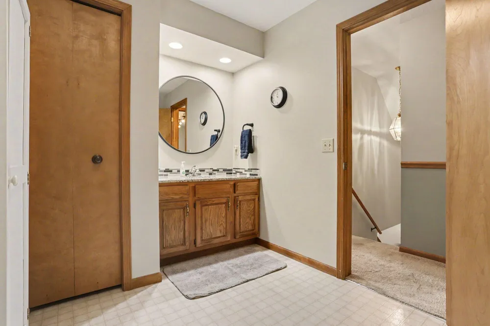 56695 Chippewa Drive Three Rivers, MI 49093