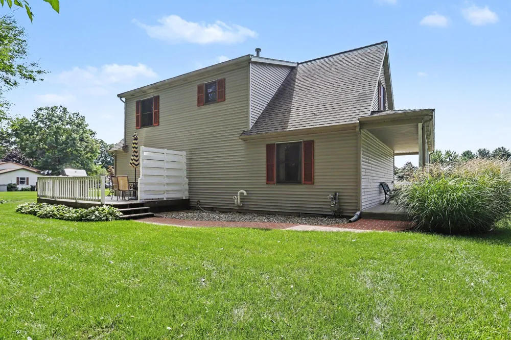 56695 Chippewa Drive Three Rivers, MI 49093