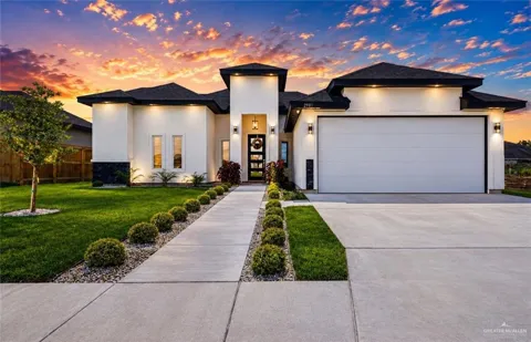 2901 Dhalia Drive