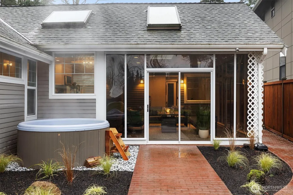 3118 S 337th Street Federal Way, WA 98001