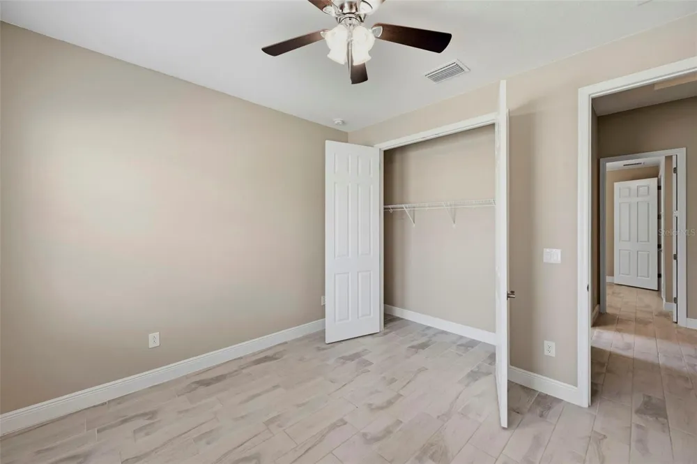 14519 WOODLAND SPUR DRIVE Lithia, FL 33547