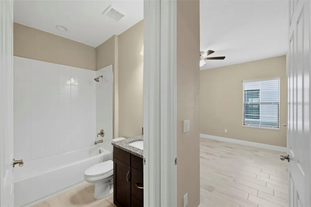 14519 WOODLAND SPUR DRIVE Lithia, FL 33547