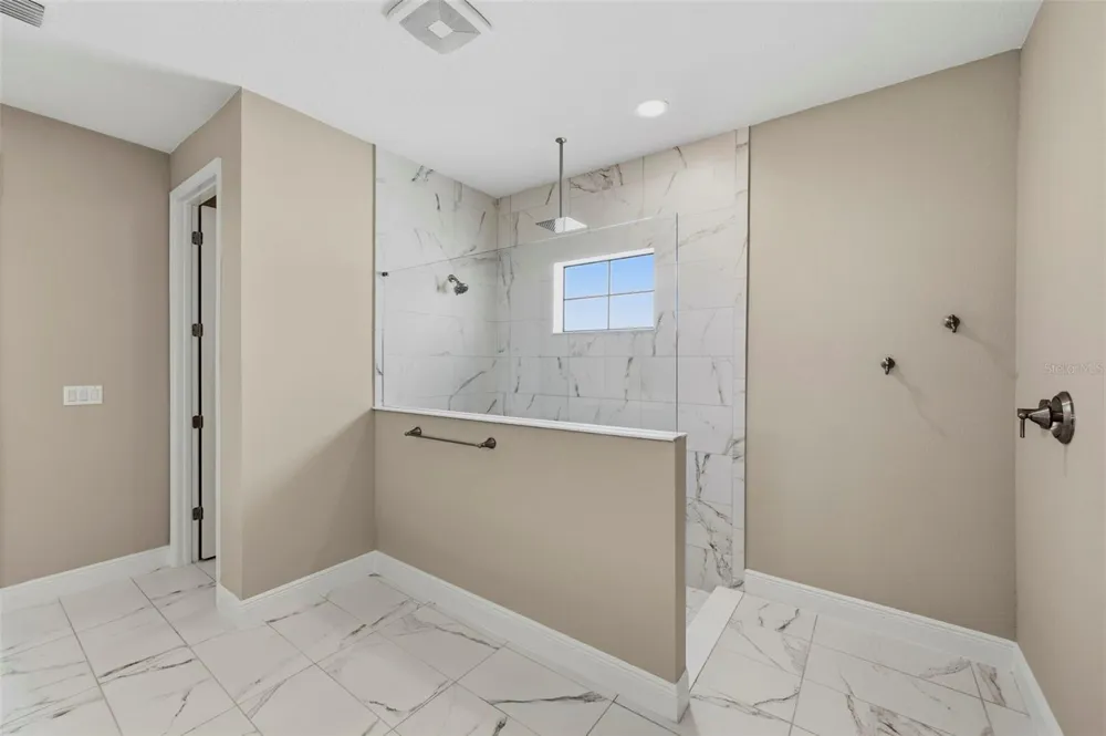 14519 WOODLAND SPUR DRIVE Lithia, FL 33547