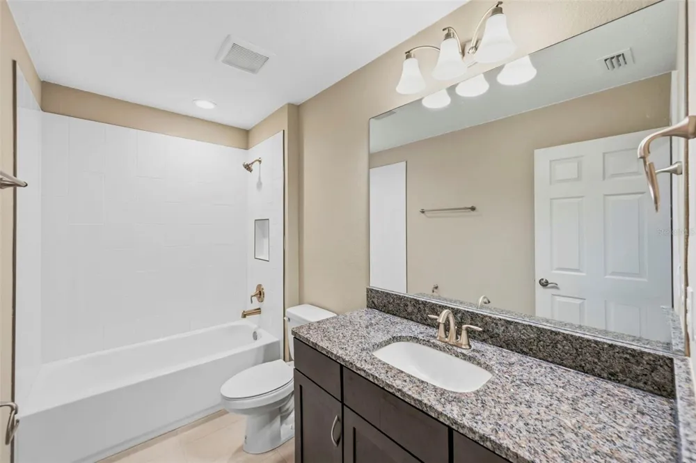 14519 WOODLAND SPUR DRIVE Lithia, FL 33547