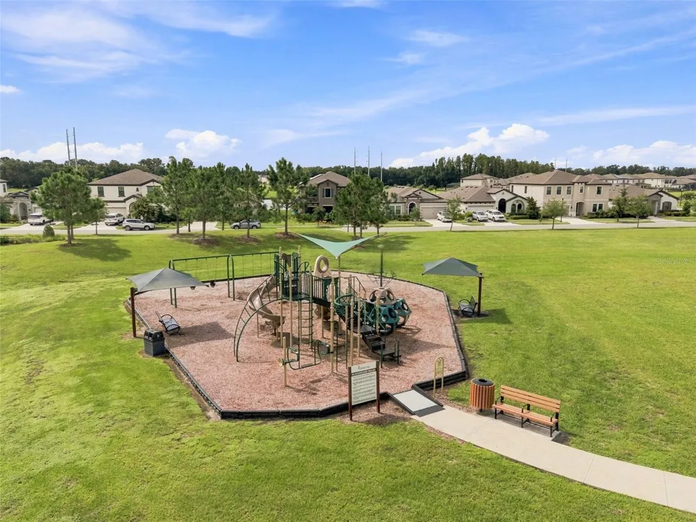 14519 WOODLAND SPUR DRIVE Lithia, FL 33547